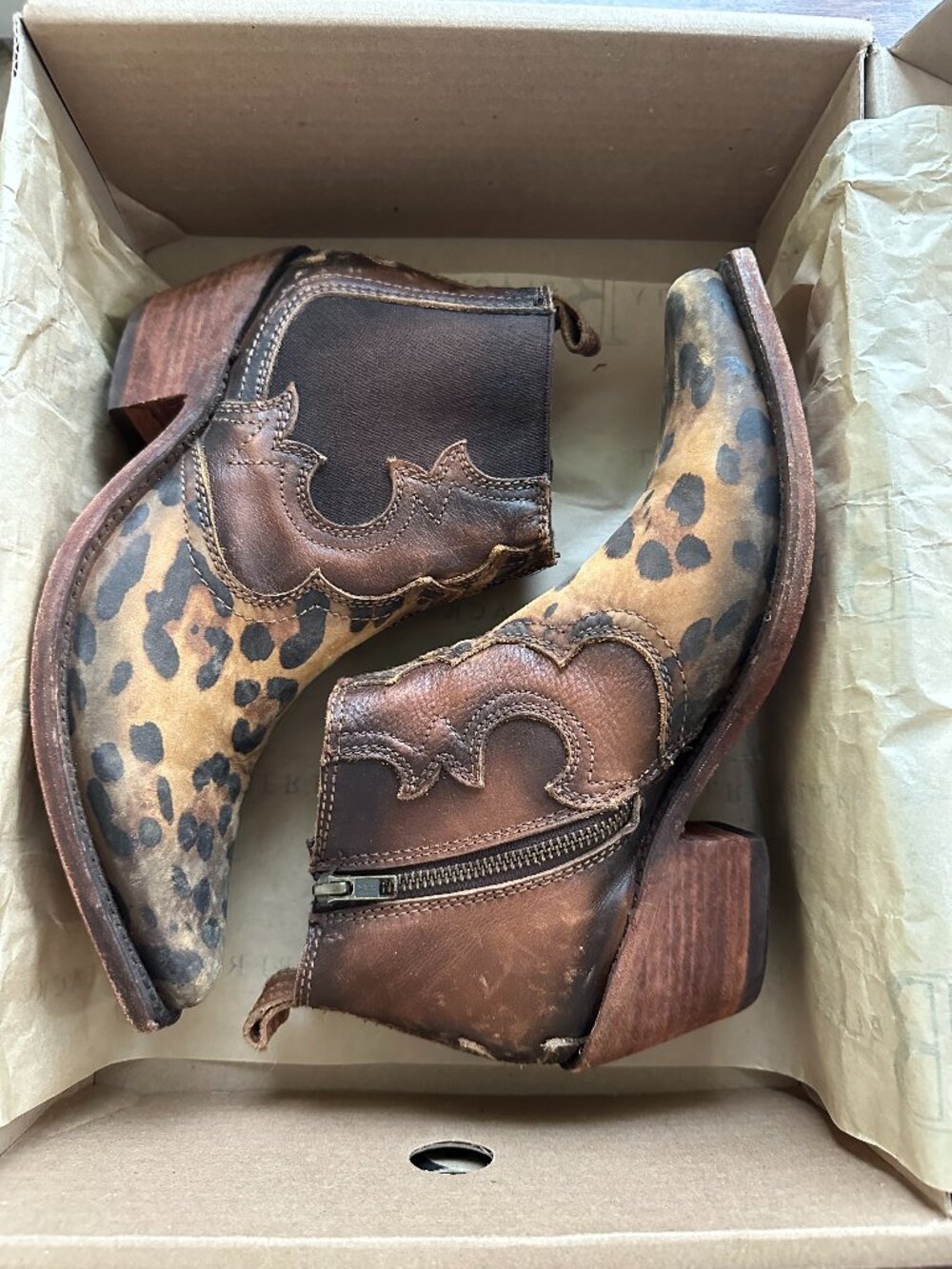 Liberty Black Leopard Cheetah Boots Women Size 9.5 $150